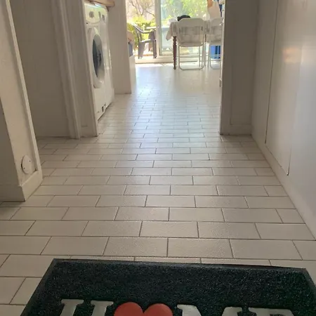 La Et La Au Bout Du Parc 4 Couchages Avec Jardin Apartment *