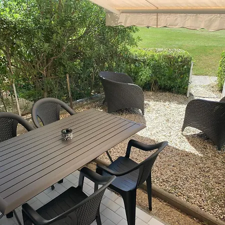 La Et La Au Bout Du Parc 4 Couchages Avec Jardin Lejlighed La Grande-Motte